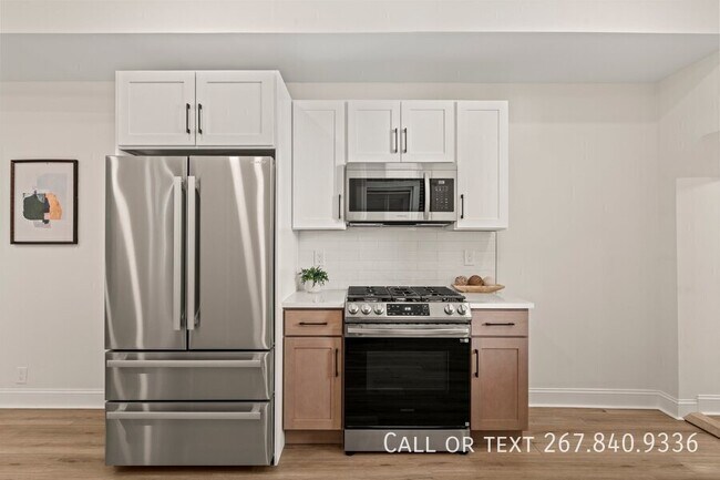 Building Photo - 2921 W Oxford St