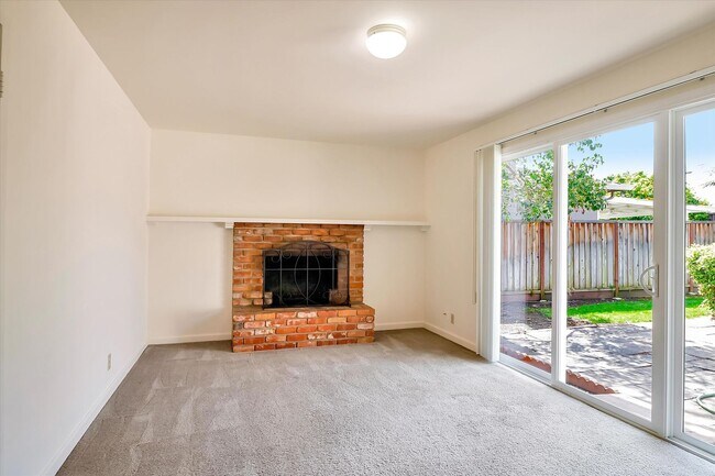 Building Photo - Home for Rent in Santa Clara near Cupertino and Santa Clara Kaiser