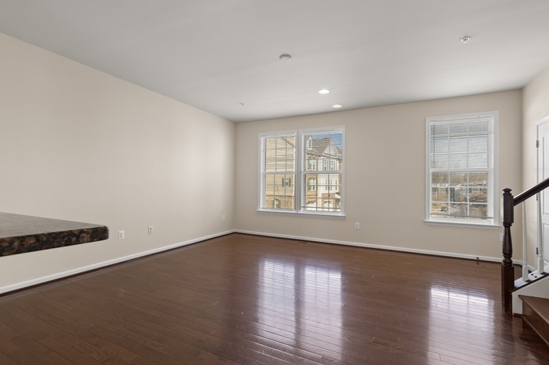 Building Photo - 4921 Forest Pines Dr