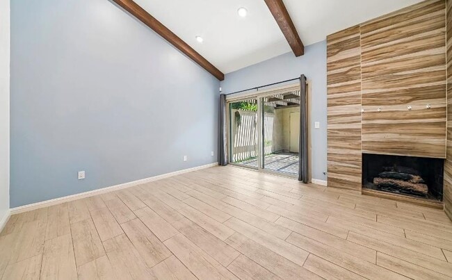 Building Photo - 1722 Aspen Village Way