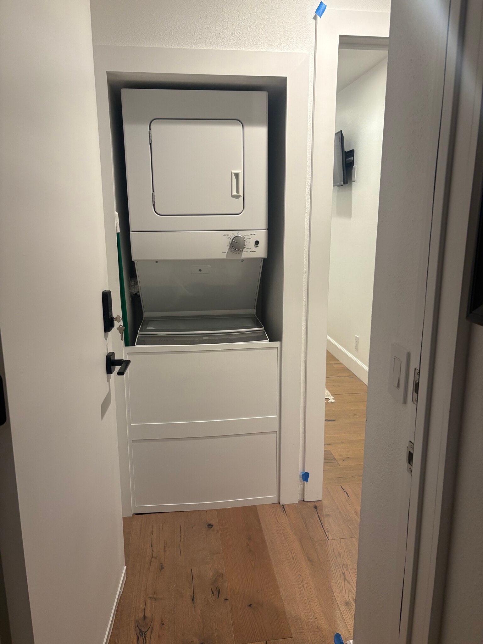 Private Washer/Dryer - 2175 Calle Ola Verde