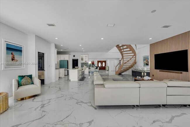 Building Photo - 1700 Cleveland Rd