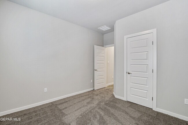 Building Photo - 12607 Cody Kyle CT