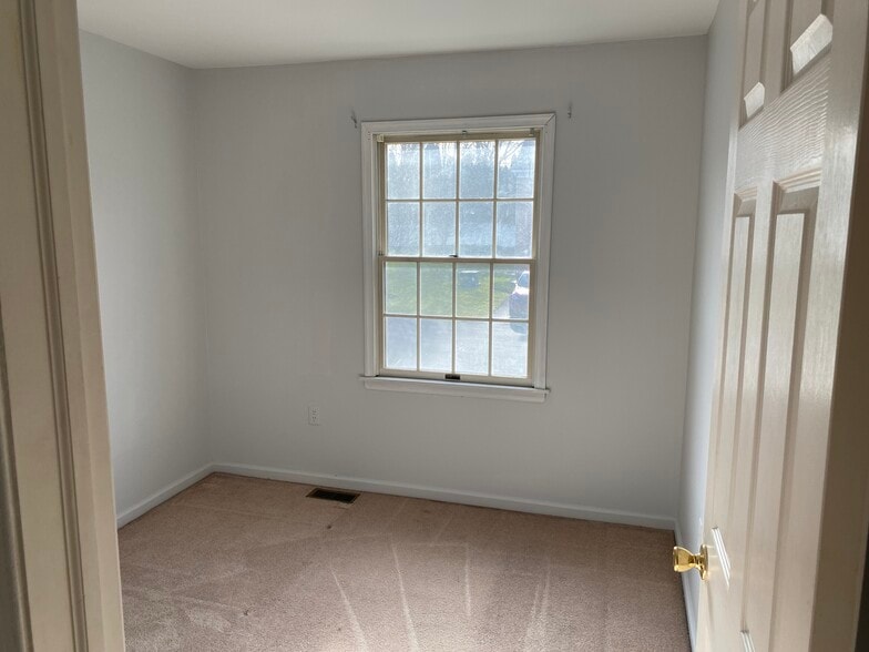 Building Photo - 1514 Ravena St