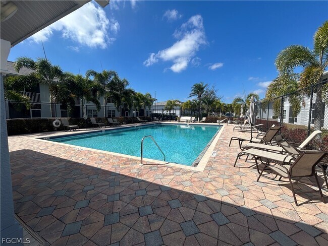 Building Photo - 8342 Bernwood Cove Loop