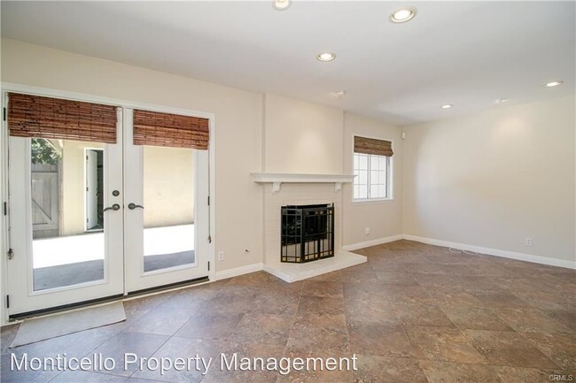 Building Photo - 4 br, 2.5 bath House - 21162 Surfwood Lane