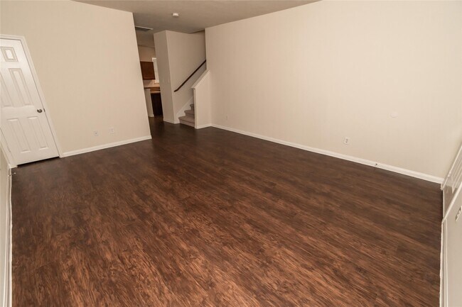 Building Photo - 5603 Straight Way
