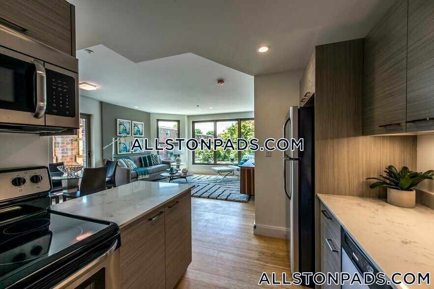 Building Photo - 40 Malvern St