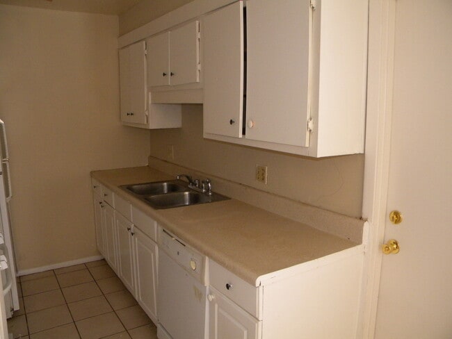 Building Photo - 4711 Bay Willow Ct
