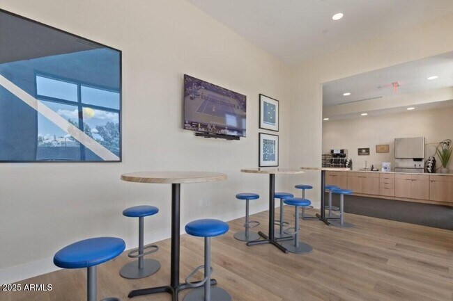 Building Photo - 7400 E Gainey Club Dr
