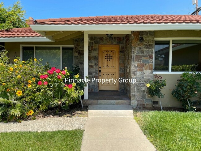 Building Photo - 1651 Matson Dr