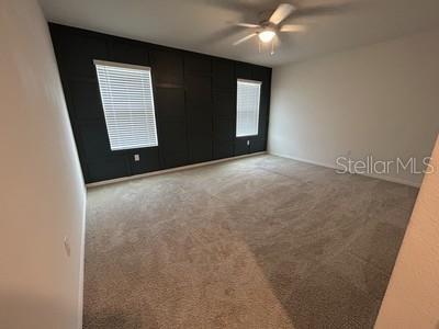 Building Photo - 4965 NE 14th Pl