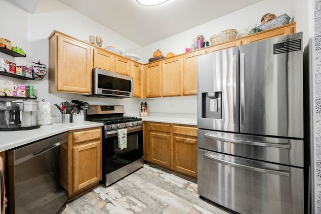 Building Photo - Beautiful 2 bedroom condo-North Las Vegas