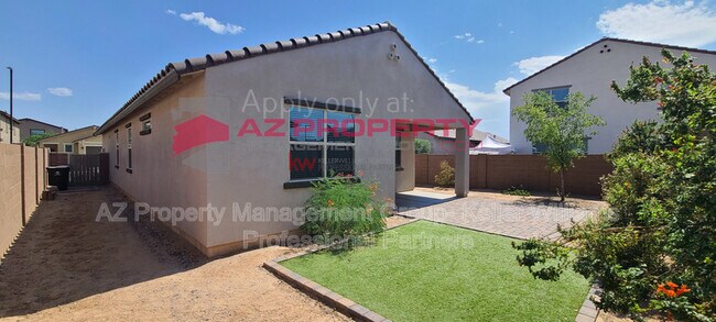 Building Photo - 13278 N 143rd Dr