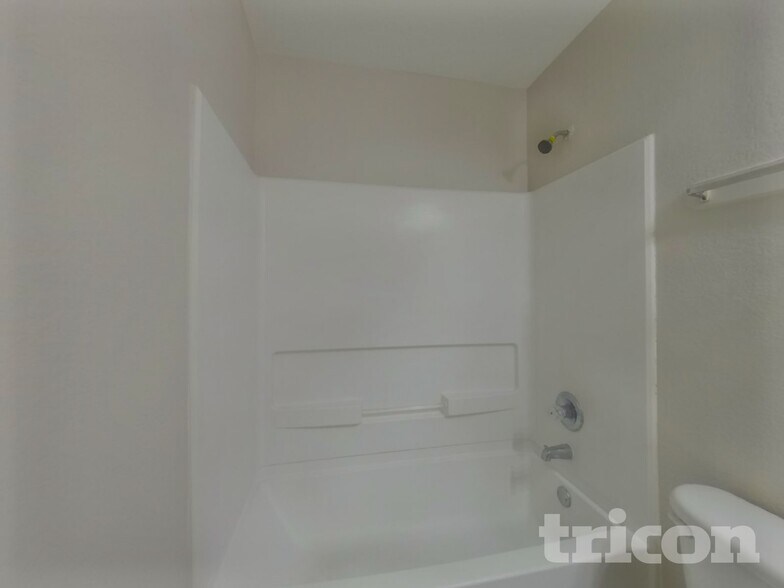 Building Photo - 7822 Galleon Field Ln
