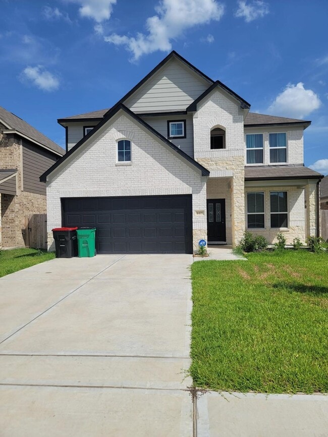 Building Photo - 4418 Hronas Dr