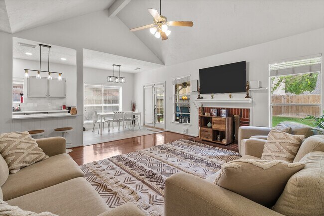 Building Photo - 3223 Autumn Bridge Ln