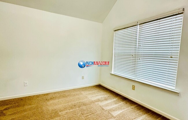 Building Photo - Nice 2-story house in the DISCOVERY cluste...
