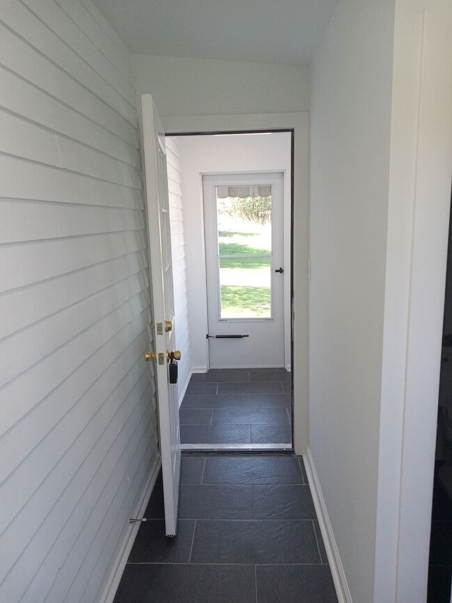 Building Photo - Renovated/Restored Upper Gwynedd Single Ho...