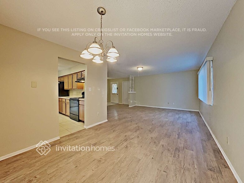 Building Photo - 4411 Orangebrook Dr