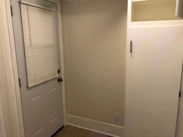 Building Photo - 1628 E Appleton St