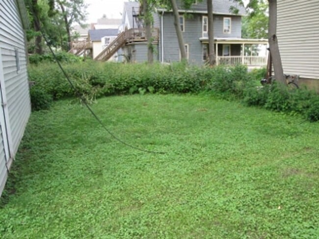 Building Photo - Spacious Madison 4-Bedroom Near Camp Randa...