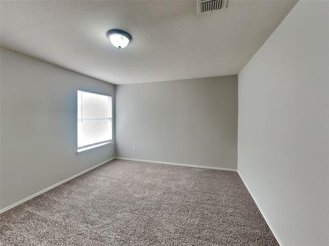 Building Photo - 8209 Swan Park Dr