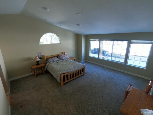 Building Photo - 2383 Wagon Train Trail