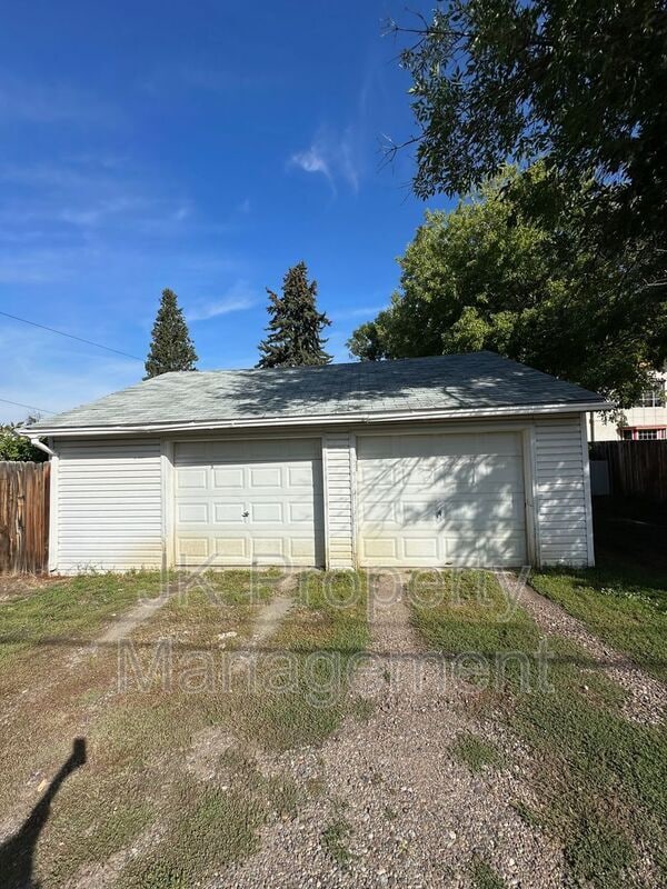 Building Photo - 3512 4th Ave N