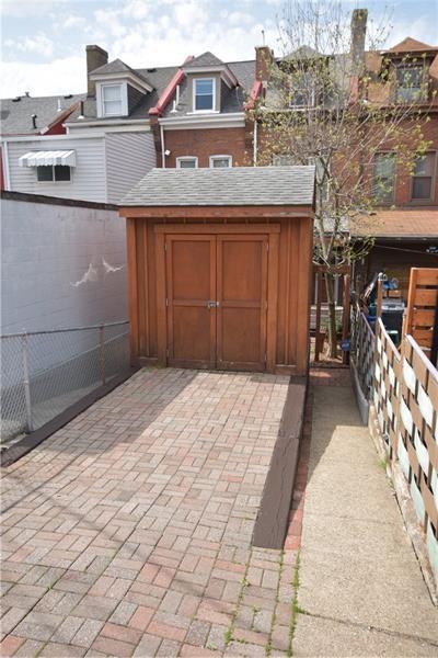 Building Photo - 4214 Post St