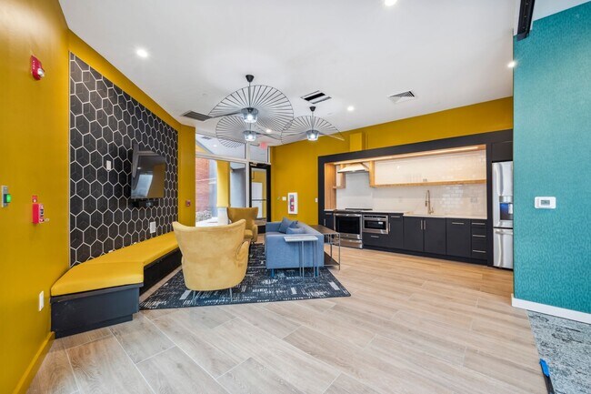 Building Photo - Bright Studio Apartment with large kitchen in Brewerytown!