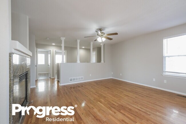 Building Photo - 4223 Pioneer Pl