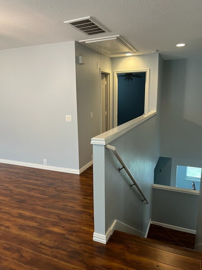 Building Photo - 5702 La Crema