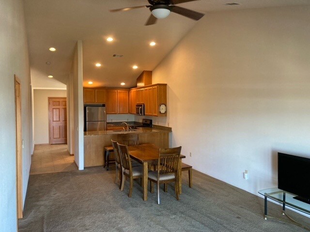 Building Photo - 29182 Kerber Dr