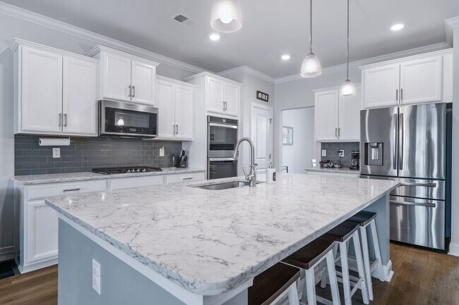 Building Photo - 1339 Bermuda Grass Dr
