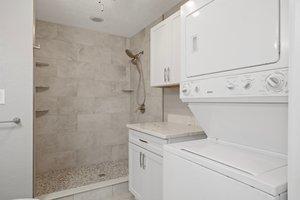 Building Photo - 5045 Pelican Dr