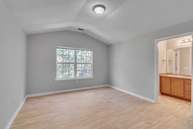 Building Photo - 22 Bimini Dr