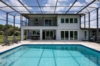 Building Photo - 149 Ponce De Leon St