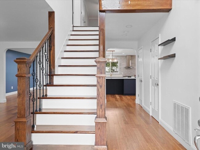 Primary Photo - 1012 Richmond Dr