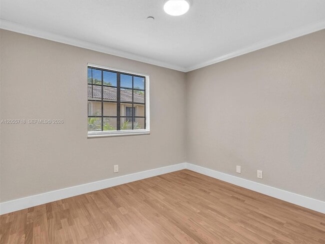 Building Photo - 4283 Vineyard Cir