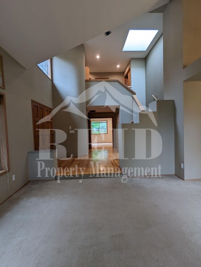 Building Photo - 7027 Killeen Pl SW