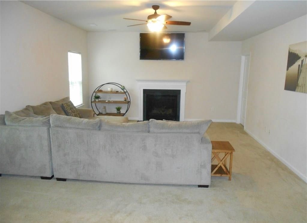 Building Photo - 13420 Harbor Dr