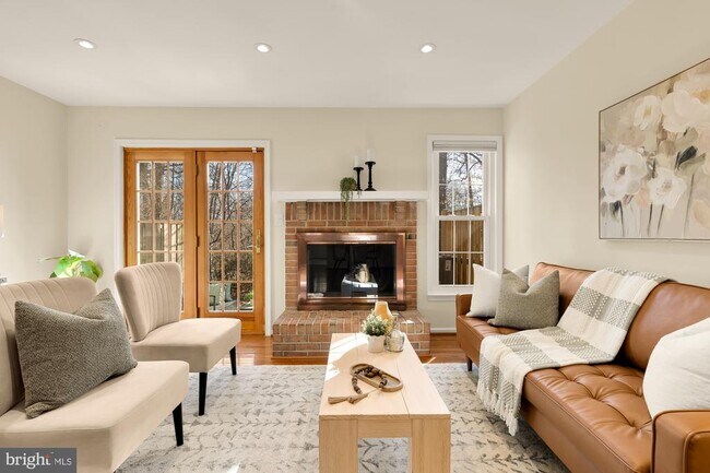 Building Photo - 2038 Derby Ridge Ln