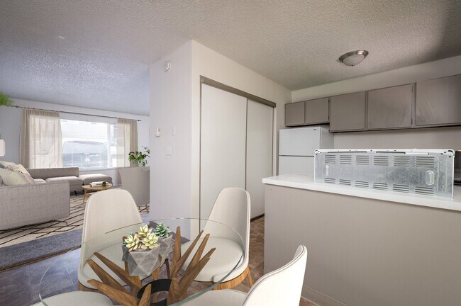Meadowview East | Dining Room Mode; - Meadowview East