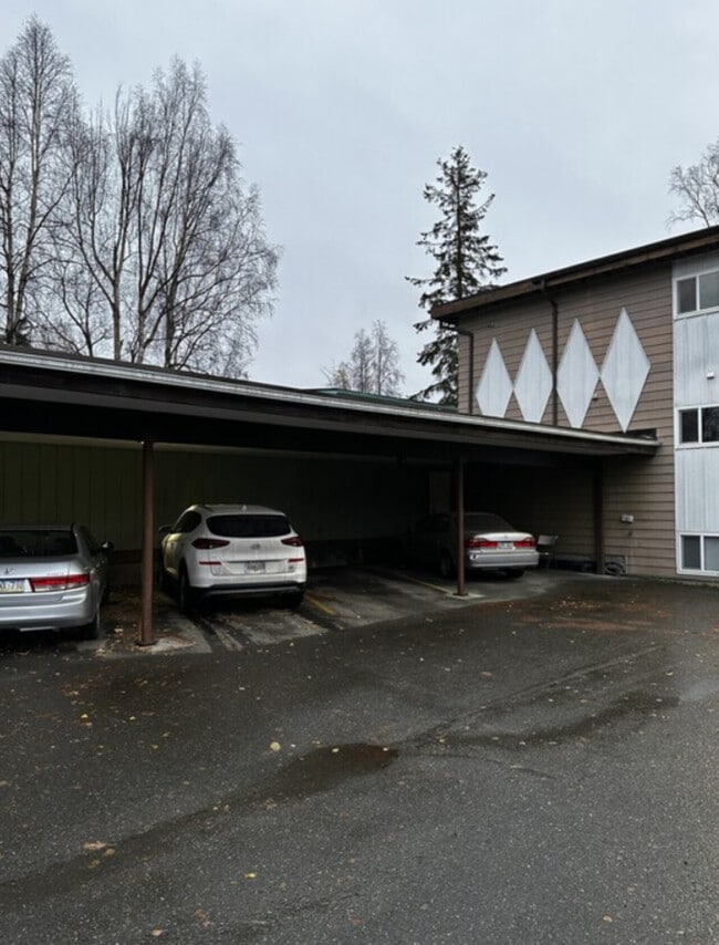 Building Photo - 2406 W 34th Ave