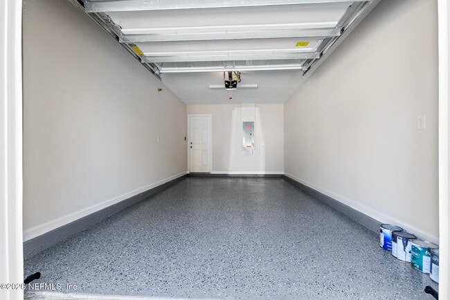 Building Photo - 8822 Eaton Ave