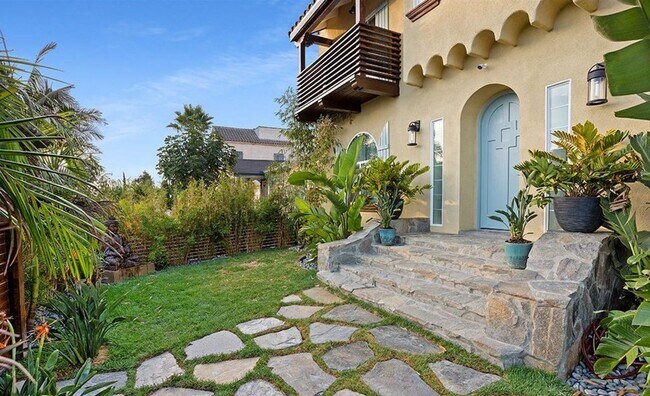 Building Photo - 4537 St Elmo Dr