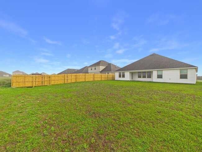 Building Photo - Available Now!