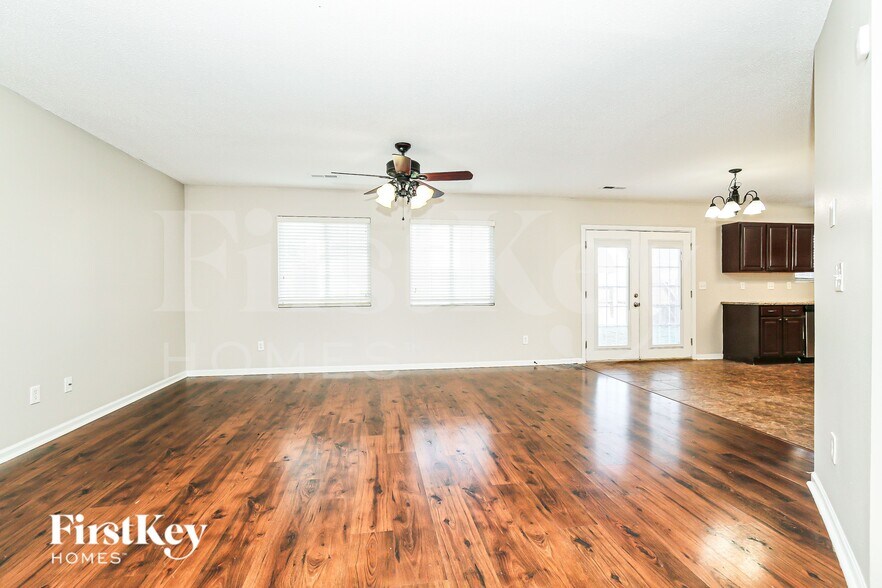 Building Photo - 5004 Emberly Dr