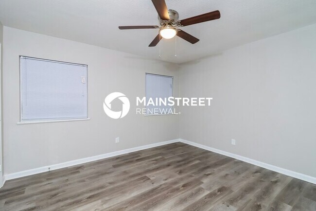 Building Photo - 3 Bedroom Pet-Friendly Home in Fort Worth,...